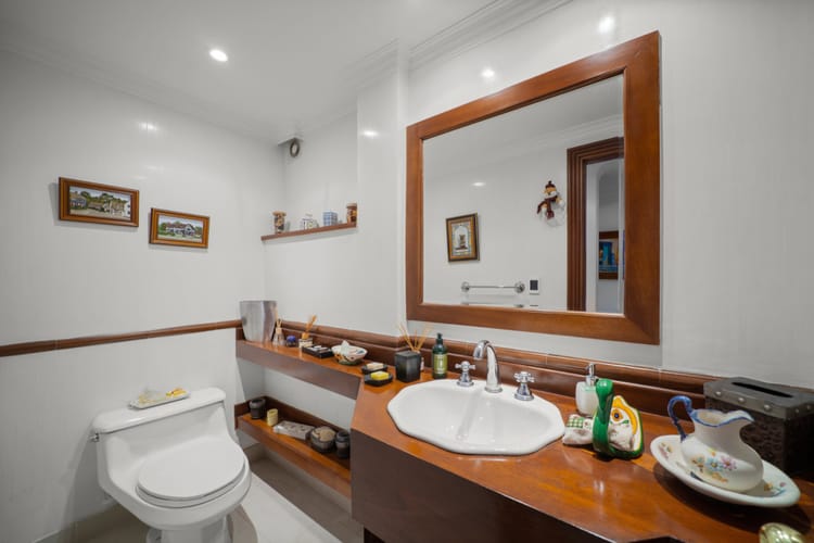 Casa de 4 alcobas en venta en Aposentos, Sopó, 374 m² · foto 8 de 23