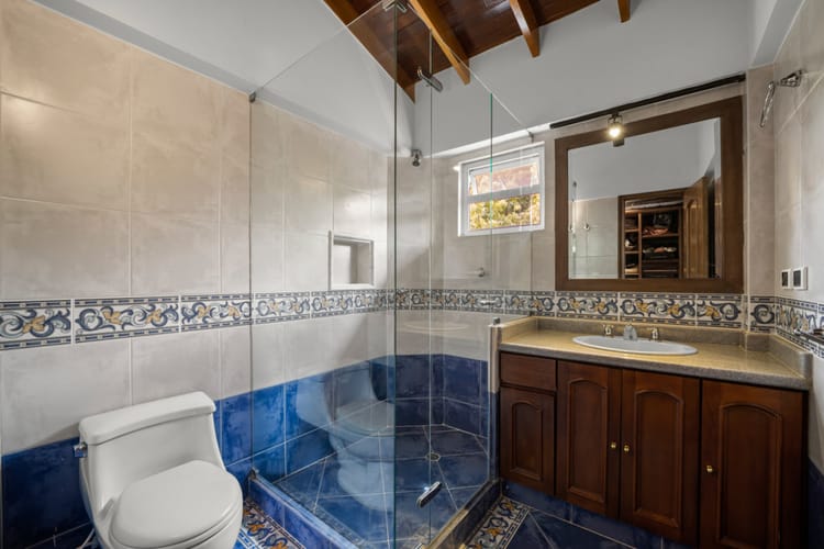 Casa de 4 alcobas en venta en Aposentos, Sopó, 374 m² · foto 13 de 23