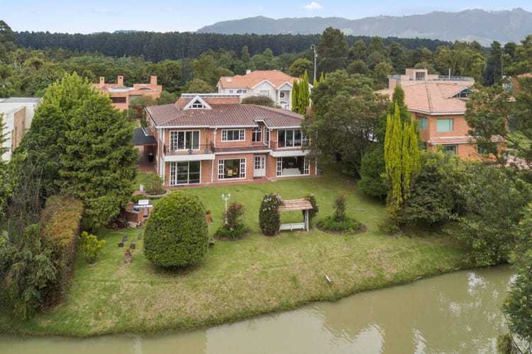 Casa de 4 alcobas en venta en Aposentos, Sopó, 374 m² · foto 21 de 23