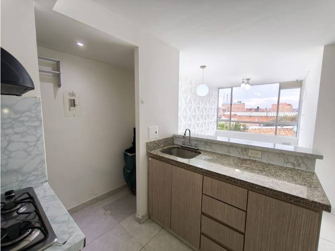 Apartamento de 3 alcobas en venta en Centro Comercial Centro Suba, Bogotá, 52 m² · foto 13 de 19