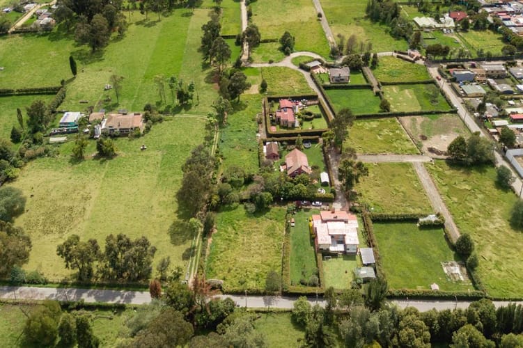 Lote en venta en Fonquetá, Chía, 1873 m² · foto 9 de 12