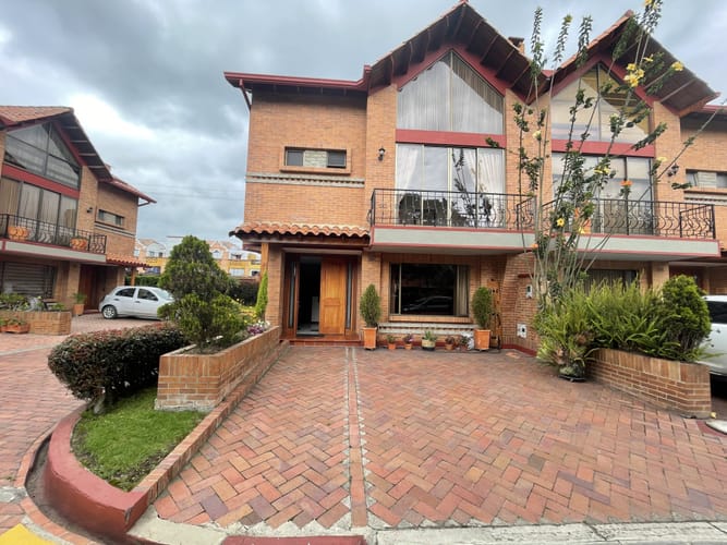 $890.000.000 en Villa Mercedes