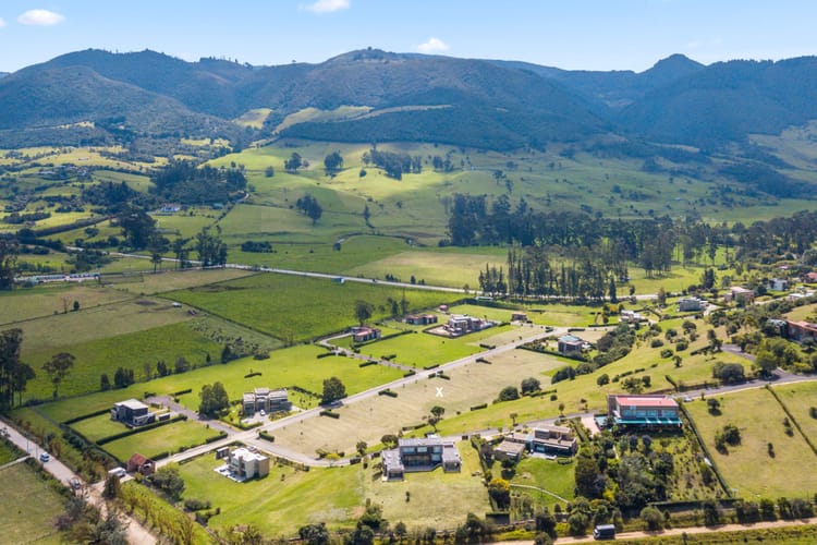 Lote en venta en Valle Alto, La Calera, 2674 m² · foto 8 de 20