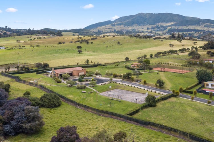 Lote en venta en Valle Alto, La Calera, 2674 m² · foto 12 de 20