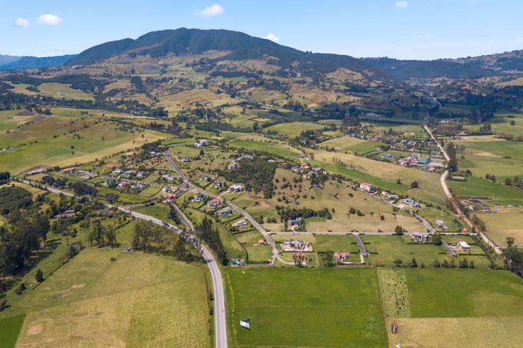 Lote en venta en Valle Alto, La Calera, 2674 m² · foto 19 de 20