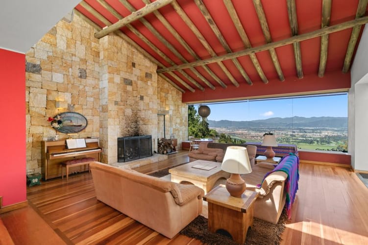 Casa de 7 alcobas en venta en Yerbabuena, Chía, 900 m² · foto 3 de 19