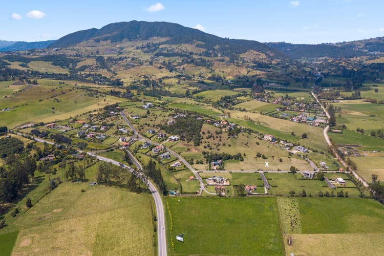 Lote en venta en Valle Alto, La Calera, 2674 m² · foto 20 de 20