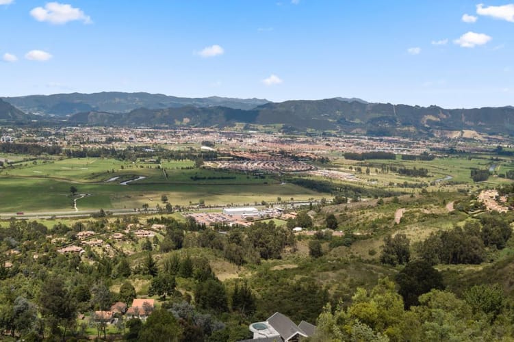 Casa de 7 alcobas en venta en Yerbabuena, Chía, 900 m² · foto 19 de 19