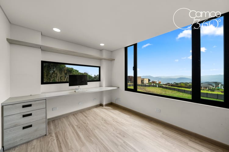 Casa de 3 alcobas en venta en Yerbabuena, Sopó, 263 m² · foto 8 de 18