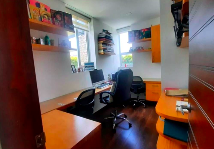 Casa de 4 alcobas en venta en Centro, Sopó, 288 m² · foto 7 de 20