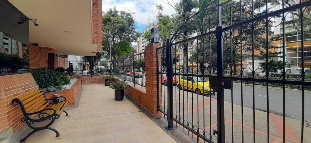 Apartamento en venta en Chico Norte, Bogotá · foto 14 de 24