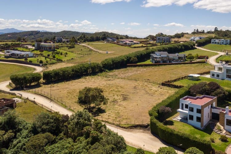 Lote en venta en Yerbabuena, Sopó, 3198 m² · foto 4 de 10