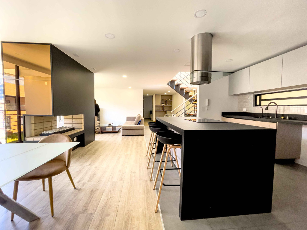 Apartamento en venta en Santa Paula, Bogotá · foto 3 de 24