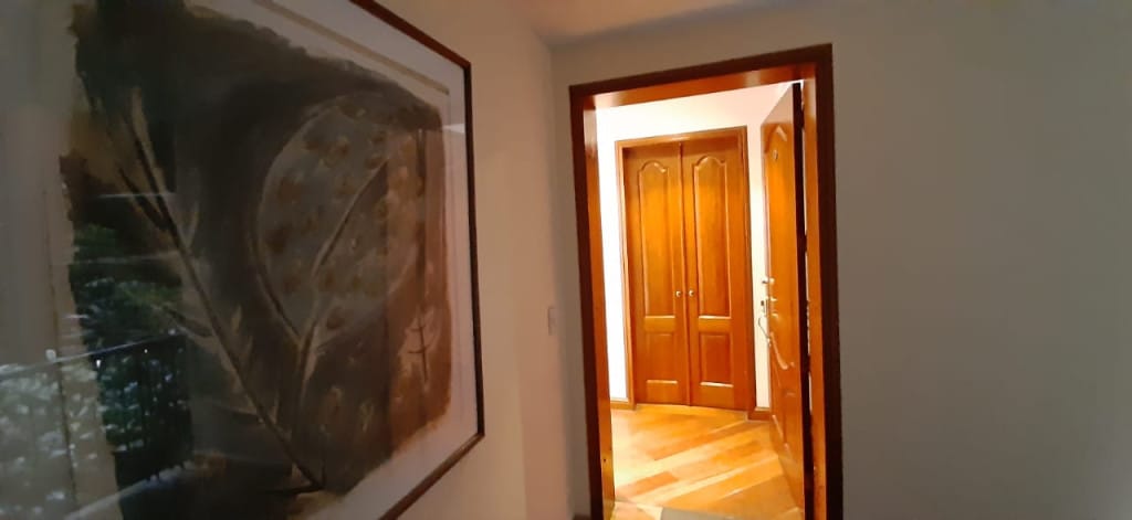 Apartaestudio en venta en Chicó Alto, Bogotá, 49 m² · foto 4 de 18