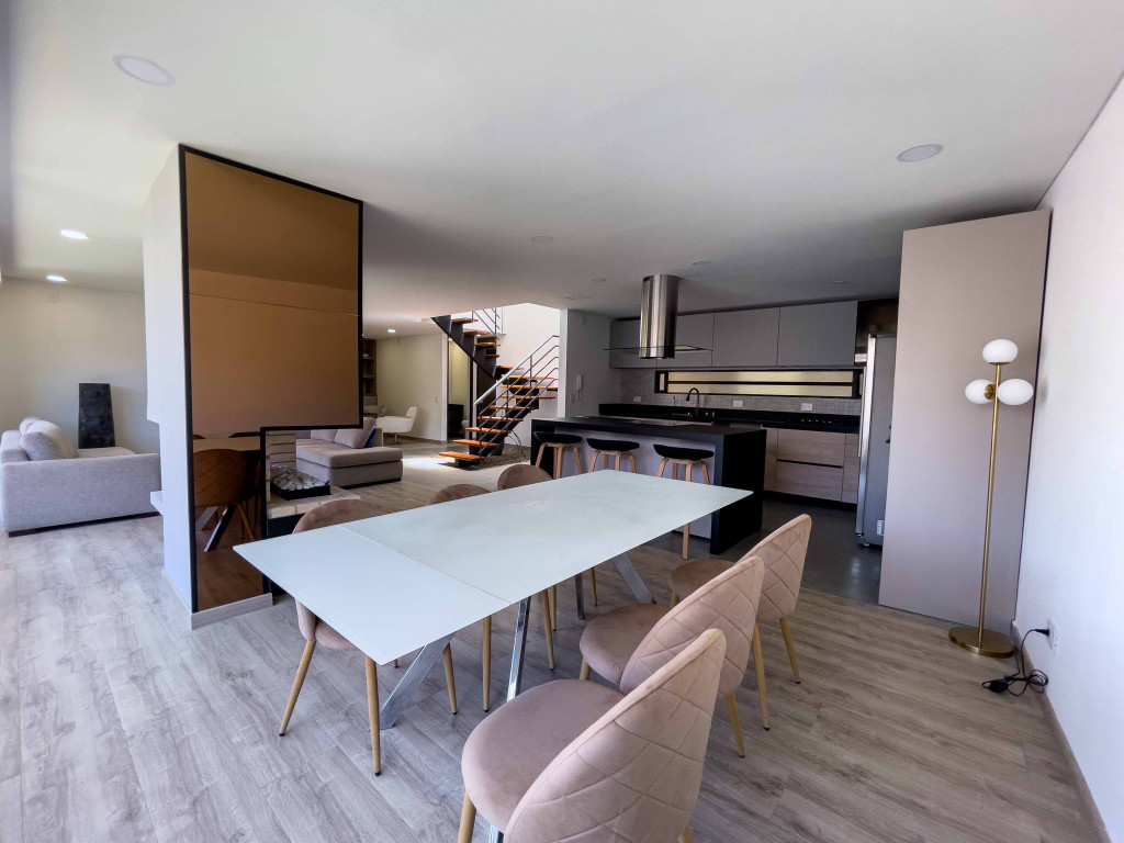 Apartamento en venta en Santa Paula, Bogotá · foto 4 de 24