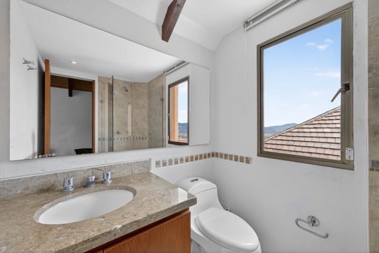 Casa de 4 alcobas en venta en Sindamanoy, Chía, 260 m² · foto 19 de 20