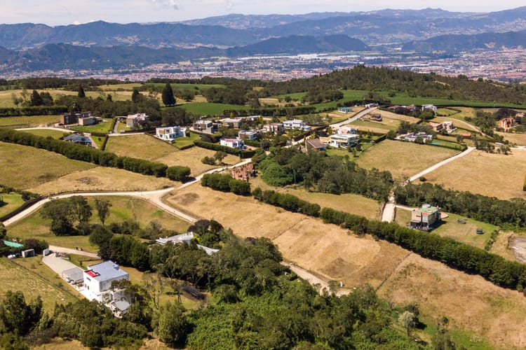 Lote en venta en Yerbabuena, Sopó, 2590 m² · foto 3 de 10