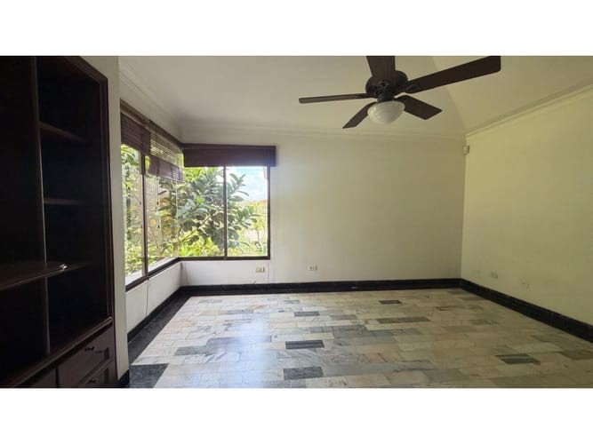 Casa de 3 alcobas en venta en Pance, Cali, 300 m² · foto 3 de 10