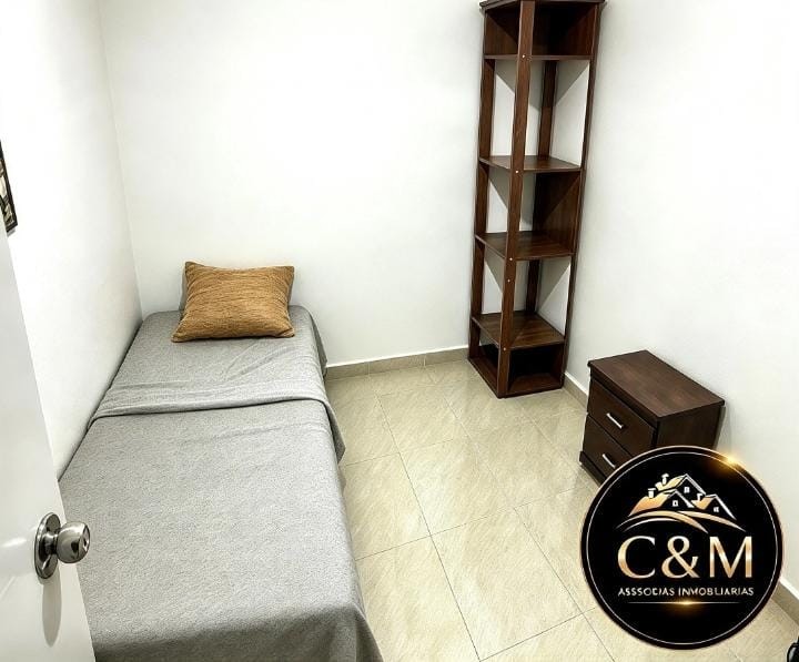 Casa en venta en Perdomo Alto, Bogotá · foto 3 de 24