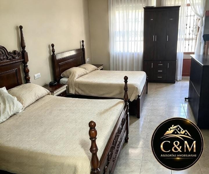 Casa en venta en Perdomo Alto, Bogotá · foto 2 de 24