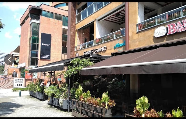 Local en venta en Patio Bonito, Medellín, 34 m² · foto 2 de 8