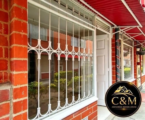 Casa de 3 alcobas en venta en Zona Industrial El Salitre, Soacha, 43 m² · foto 3 de 13