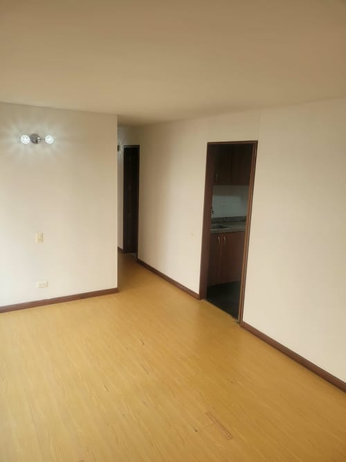 Apartamento en venta en Escuela De Carabineros, Bogotá · foto 15 de 24