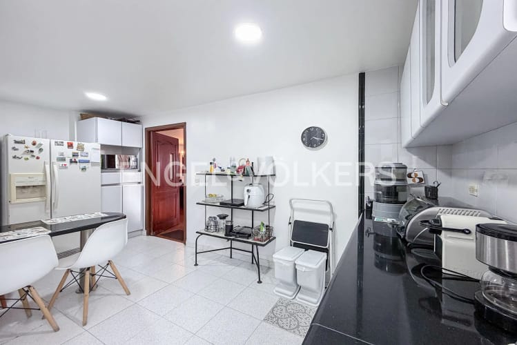 Apartamento de 3 alcobas en venta en Colina Campestre, Bogotá, 121 m² · foto 7 de 16