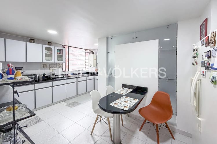 Apartamento de 3 alcobas en venta en Colina Campestre, Bogotá, 121 m² · foto 6 de 16