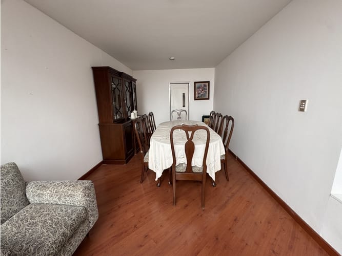 Casa de 4 alcobas en venta en La Maria, Tunja, 290 m² · foto 2 de 24