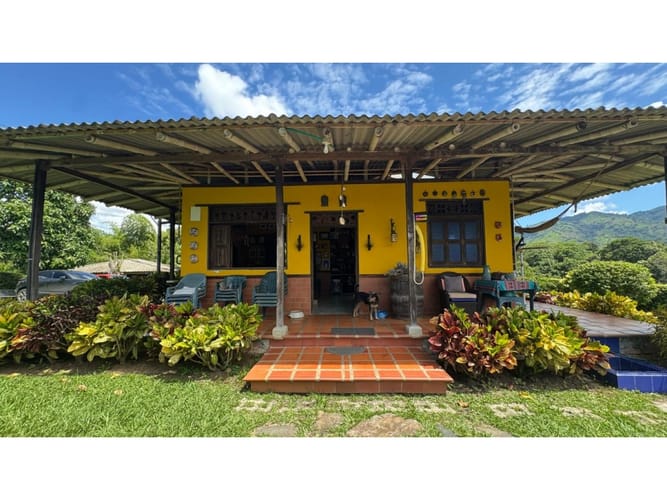Finca en venta en Combia, Pereira, 277 m² · foto 4 de 24