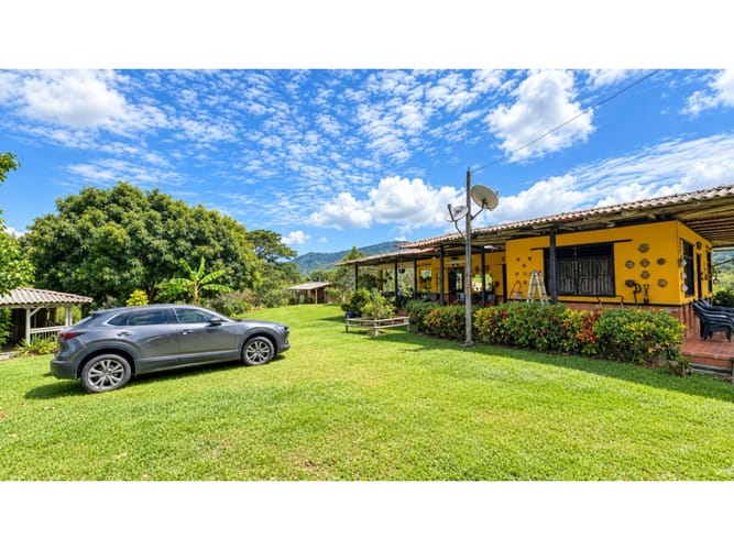 Finca en venta en Combia, Pereira, 277 m² · foto 7 de 24