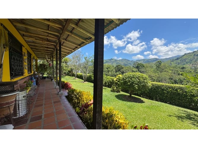 Finca en venta en Combia, Pereira, 277 m² · foto 18 de 24
