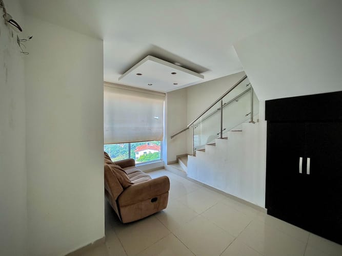 Apartamento de 5 alcobas en venta en Bavaria, Santa Marta, 182 m² · foto 15 de 23