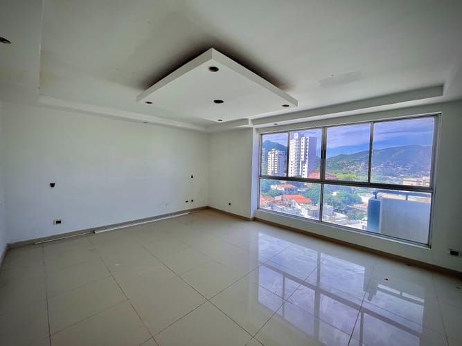 Apartamento de 5 alcobas en venta en Bavaria, Santa Marta, 182 m² · foto 17 de 23
