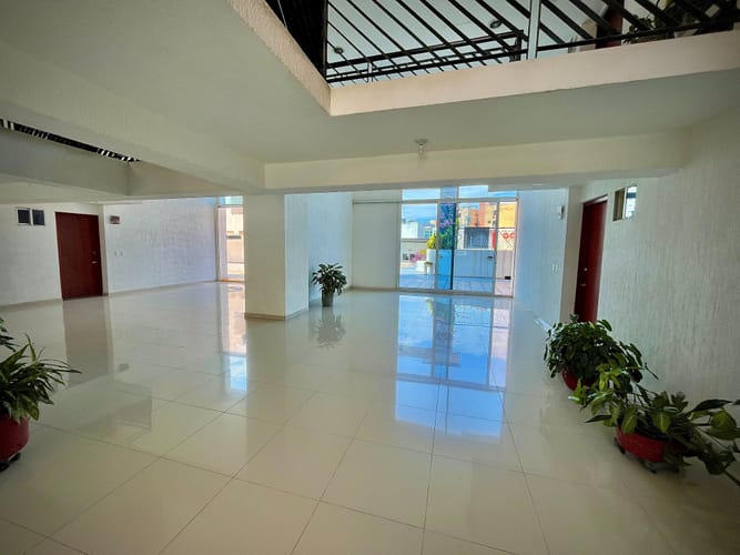 Apartamento de 5 alcobas en venta en Bavaria, Santa Marta, 182 m² · foto 9 de 23