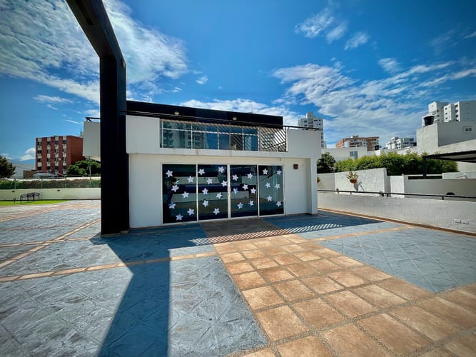 Apartamento de 5 alcobas en venta en Bavaria, Santa Marta, 182 m² · foto 7 de 23