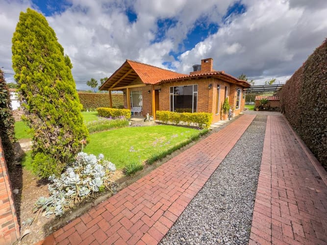 Casa de 3 alcobas en venta en Canelon, Cajicá, 255 m² · foto 3 de 24