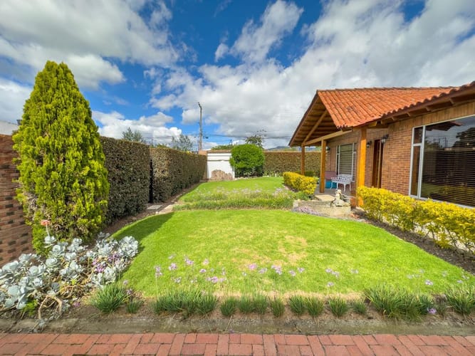 Casa de 3 alcobas en venta en Canelon, Cajicá, 255 m² · foto 4 de 24