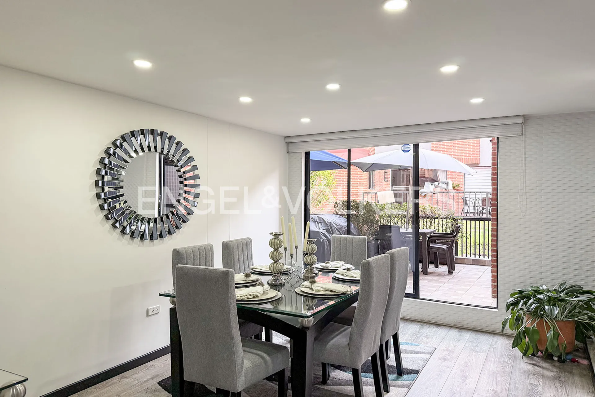 Casa en venta en Colina Campestre, Bogotá · foto 3 de 21