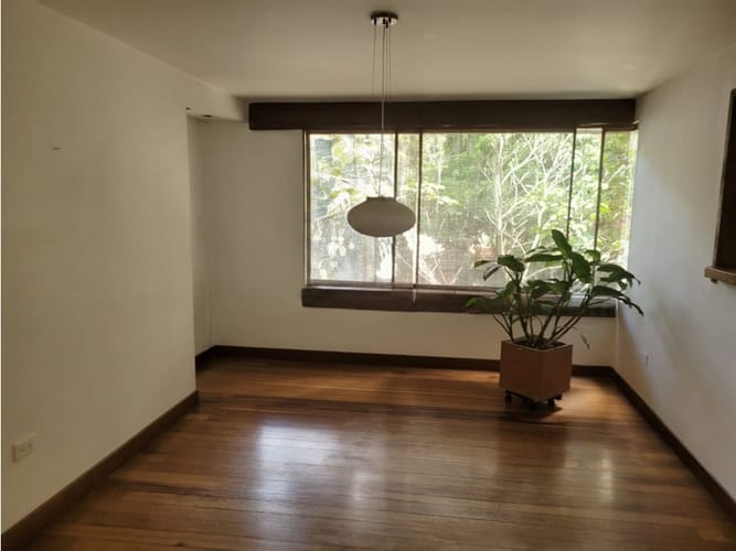 Apartamento de 3 alcobas en venta en Las Lomas, Medellín, 174 m² · foto 5 de 17