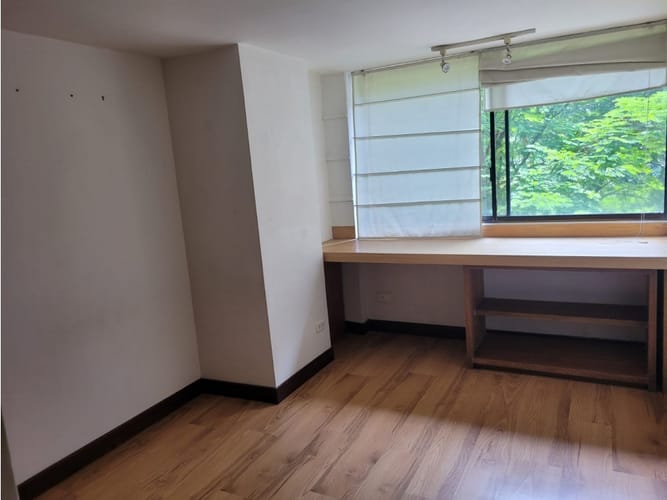 Apartamento de 3 alcobas en venta en Las Lomas, Medellín, 174 m² · foto 11 de 17