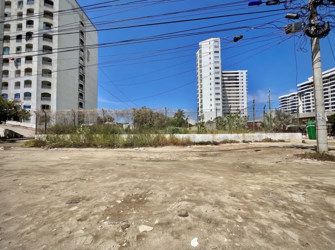Lote en venta en Pozos Colorados, Santa Marta, 2393 m² · foto 6 de 9