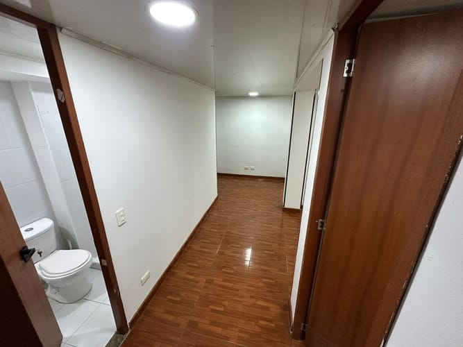Apartamento de 2 alcobas en venta en San Pedro, Madrid, 55 m² · foto 3 de 16