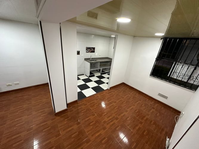 Apartamento de 2 alcobas en venta en San Pedro, Madrid, 55 m² · foto 16 de 16
