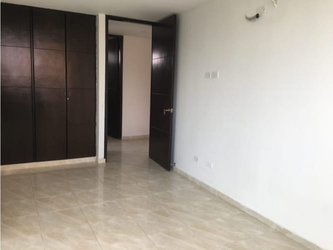 Casa de 9 alcobas en venta en Nuevo Horizonte, Barranquilla, 438 m² · foto 5 de 20