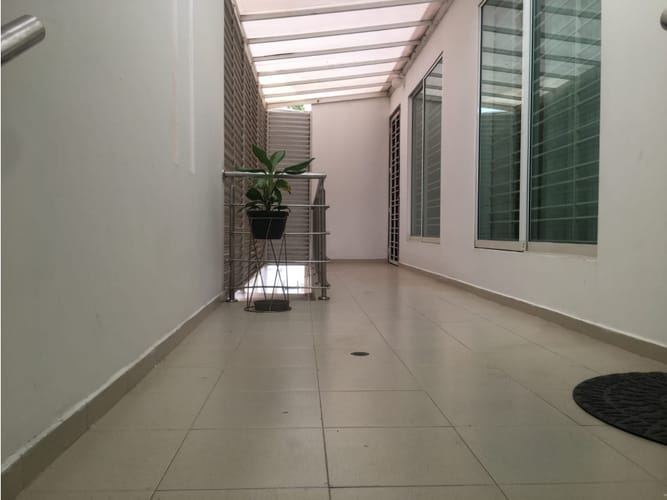 Casa de 9 alcobas en venta en Nuevo Horizonte, Barranquilla, 438 m² · foto 9 de 20