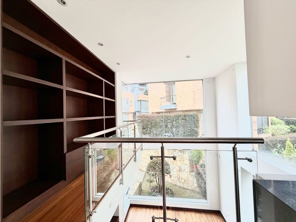 Casa en venta en Cerros De Suba, Bogotá · foto 10 de 24