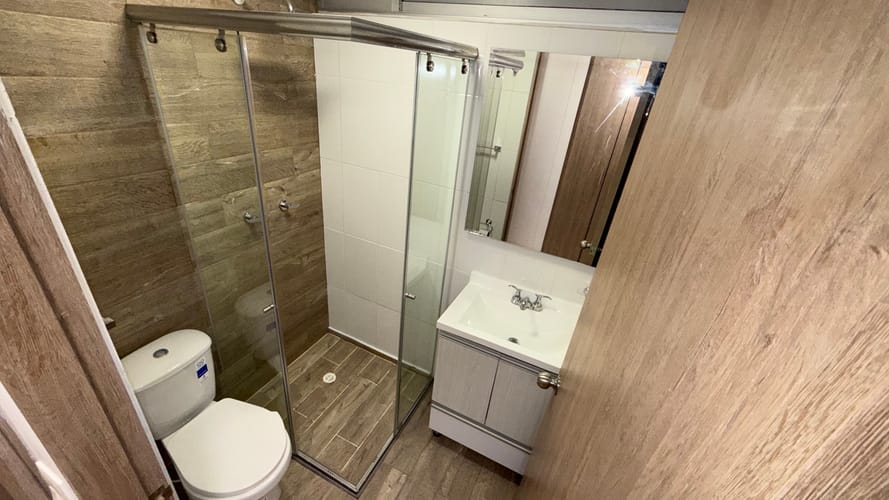 Apartaestudio en venta en Cedritos, Bogotá, 33 m² · foto 5 de 9