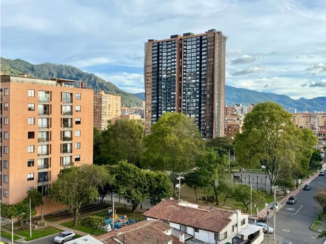 Apartamento de 3 alcobas en venta en Cedritos, Bogotá, 106 m² · foto 16 de 22
